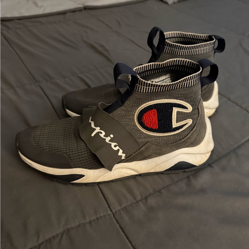 Champion Black and White Sneakers with Modern Design